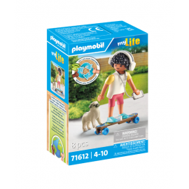 ADOLESCENT AVEC CHIEN