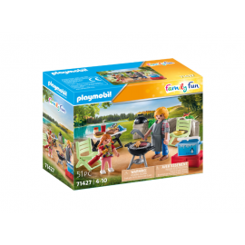 BARBECUE AVEC PAPA ET ENFANT